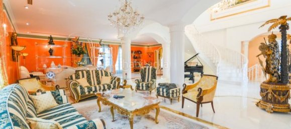 7 Schlafzimmer Haus in Benalmadena, Spain, Nr. 21553 26