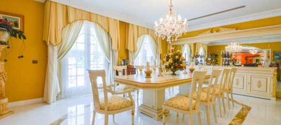 7 Schlafzimmer Haus in Benalmadena, Spain, Nr. 21553 30