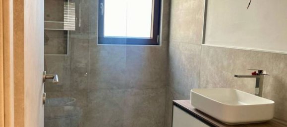 3 bedrooms Apartment in Bologna, Italy No. 15190 8