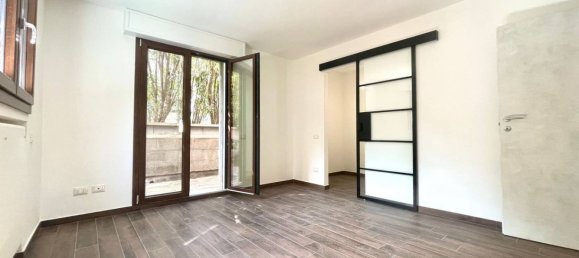 3 bedrooms Apartment in Bologna, Italy No. 15190 23