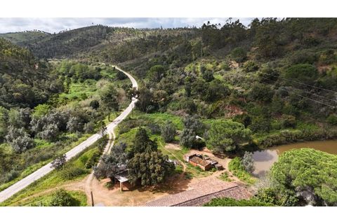 1000m² Land in Marmelete, Portugal No. 199947