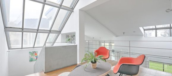 5 bedrooms House in Saint-Maur-des-Fosses, France No. 186249 4