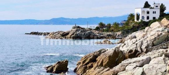 1 bedroom Apartment in Varazze, Italy No. 222115 7