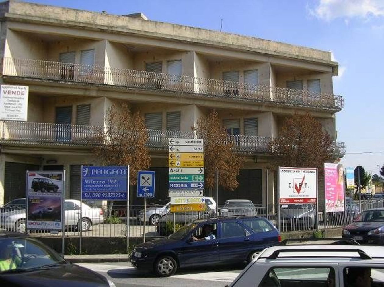  عقار تجاري في Milazzo, Italy 76متر مربع رقم 306438