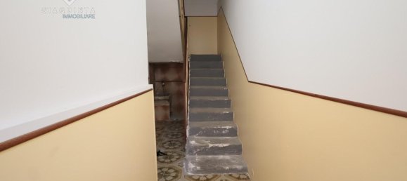 4 rooms House in Palagonia, Italy No. 232659 13