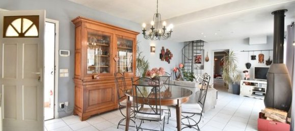 6 bedrooms Villa in Villeneuve-sur-Lot, France No. 306935 6