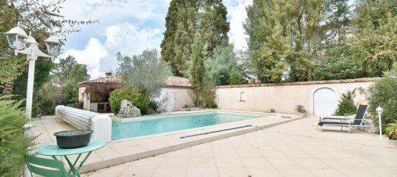 6 bedrooms Villa in Villeneuve-sur-Lot, France No. 306935 3
