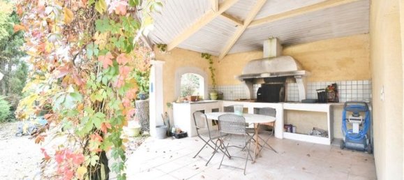 6 bedrooms Villa in Villeneuve-sur-Lot, France No. 306935 5
