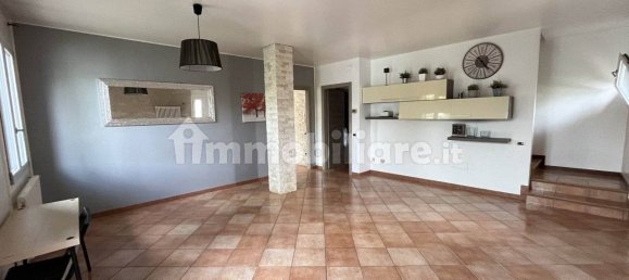 3 bedrooms Villa in Veggiano, Italy No. 325515 5