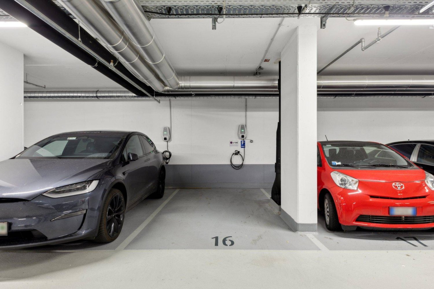 Parkplatz in Favoriten, Austria, Nr. 184039