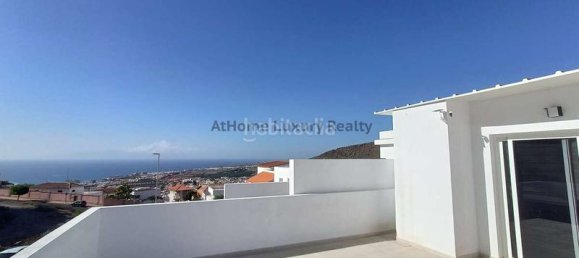 3 Schlafzimmer Villa in Adeje, Spain, Nr. 29754 11