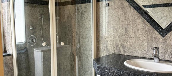 Apartamento de 2 dormitorios en Schwaz, Austria No. 177357 11