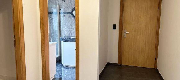 Apartamento de 2 dormitorios en Schwaz, Austria No. 177357 9