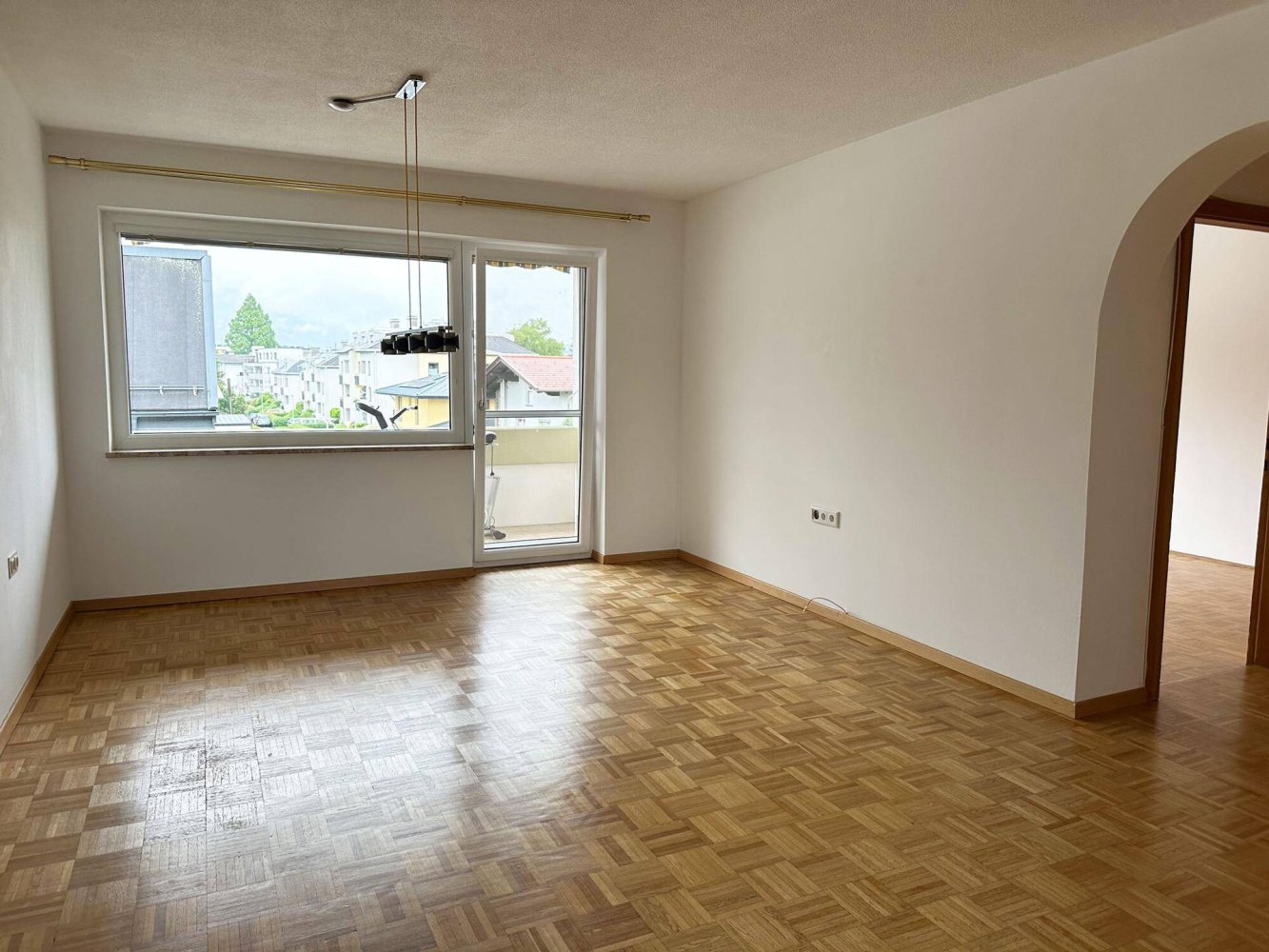 Apartamento de 2 dormitorios en Schwaz, Austria No. 177357