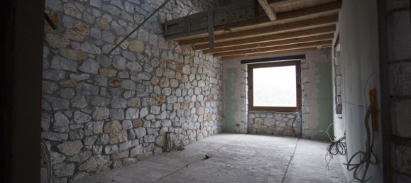 360m² Property in Laconia, Greece No. 3414 17