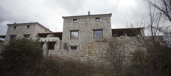 Недвижимость 360м² в Лакония, Пелопоннес, Пелопоннес, Западная Греция и Ионические острова, Греция № 3414 2