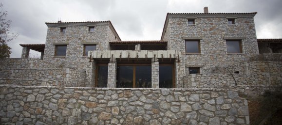 360m² Property in Laconia, Greece No. 3414 3