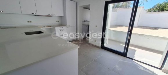 3 bedrooms House in Luz, Portugal No. 63760 7