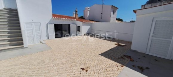 3 bedrooms House in Luz, Portugal No. 63760 2