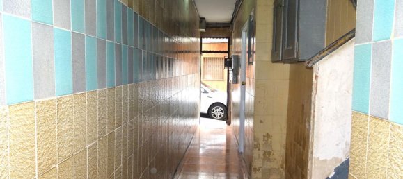 1 bedroom Apartment in Badalona, Spain No. 74245 9