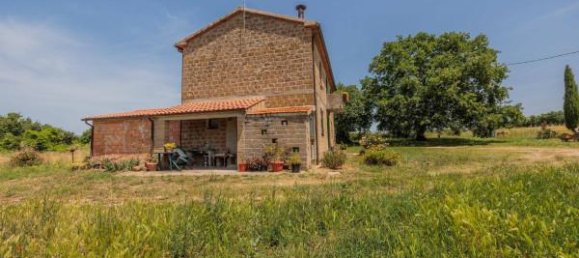 4 rooms House in Sorano, Italy No. 111947 3