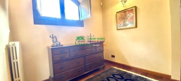 3 bedrooms Villa in Ragusa, Italy No. 172956 10