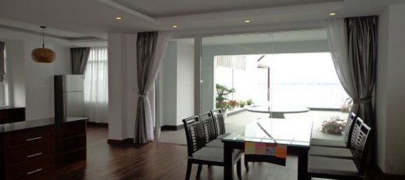 Apartamento de 3 dormitorios en Tay Ho, Vietnam No. 6688 6