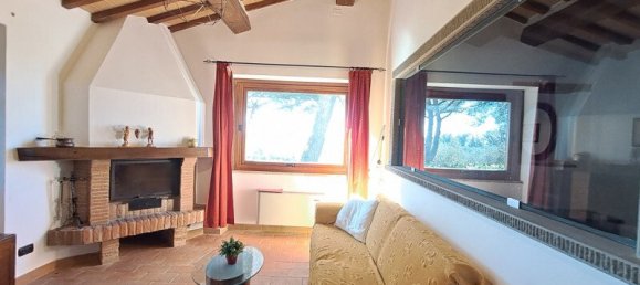 5 bedrooms House in Tuoro sul Trasimeno, Italy No. 54191 14