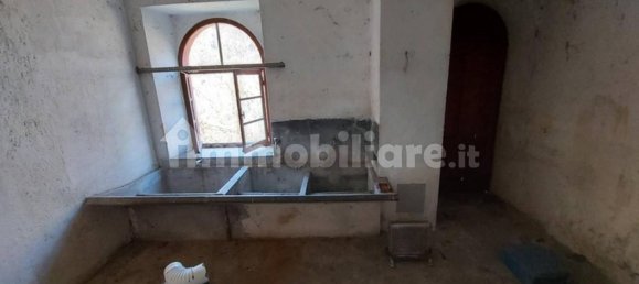 15 bedrooms House in Sovramonte, Italy No. 357171 2