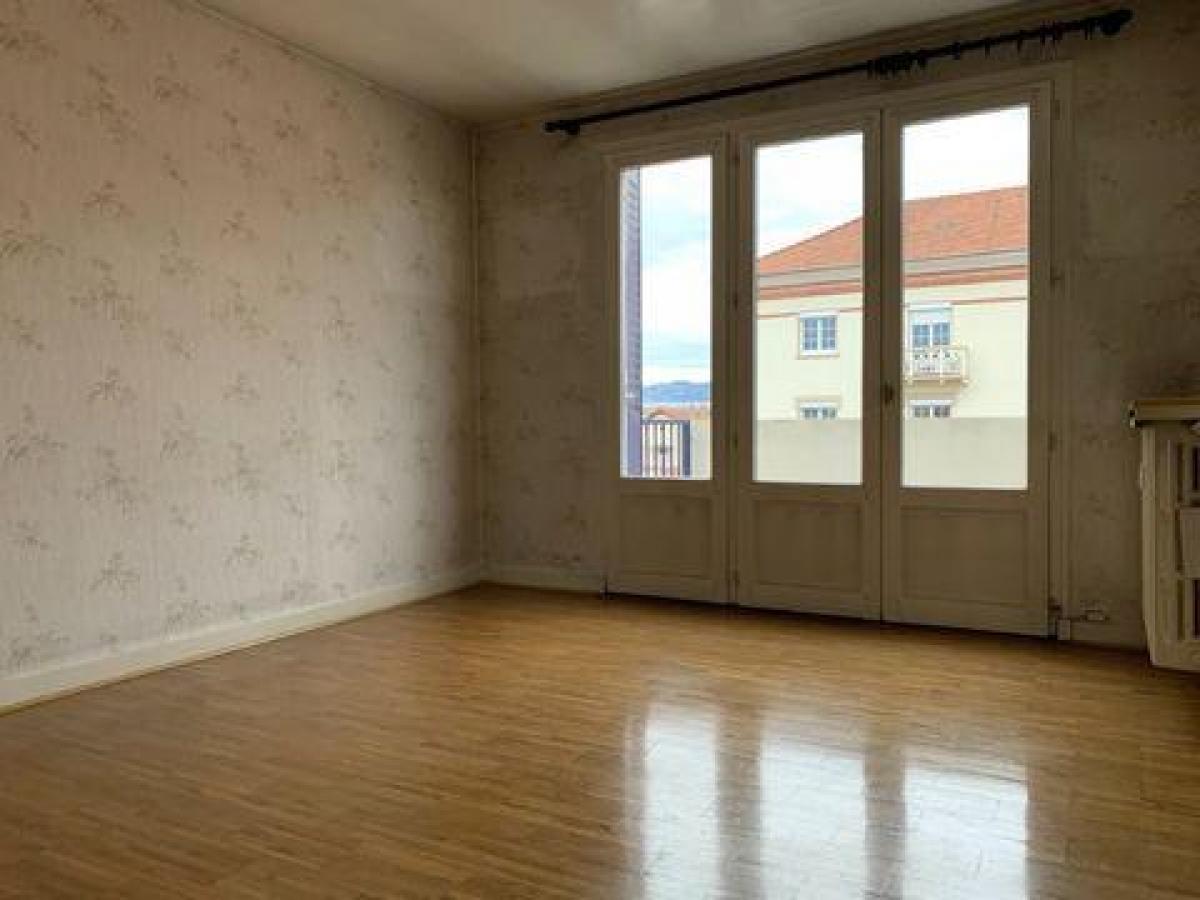 Apartamento T2 em Roanne, France N.º 22815