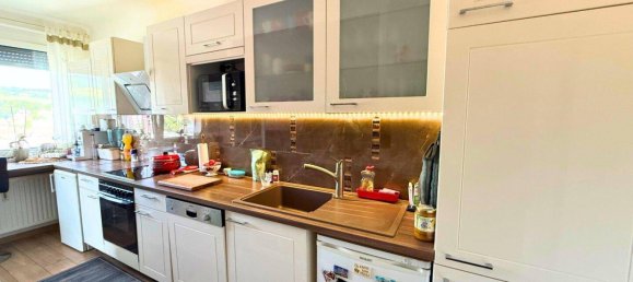 3-salle Appartement à Berndorf, Austria No. 135874 6