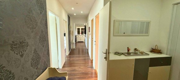 3-salle Appartement à Berndorf, Austria No. 135874 2