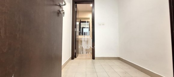 Apartamento de 2 dormitorios en Al Khalidiya, UAE No. 25290 11