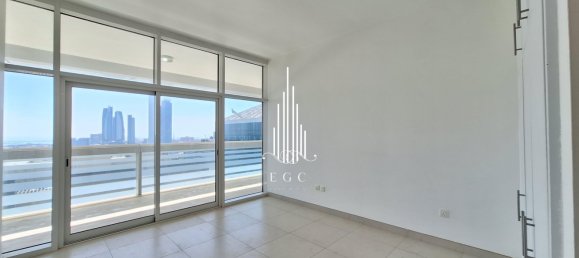 Apartamento de 2 dormitorios en Al Khalidiya, UAE No. 25290 4