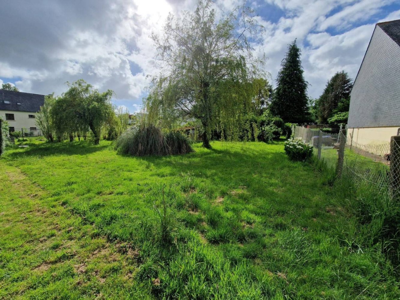  Land in Auray, France No. 316528