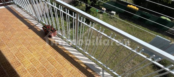 Квартира с 3 спальнями в Понте Ницца, Италия № 303066 8