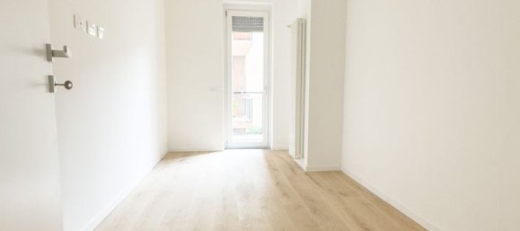 3-Zimmer Wohnung in Milan, Italy, Nr. 303748 9