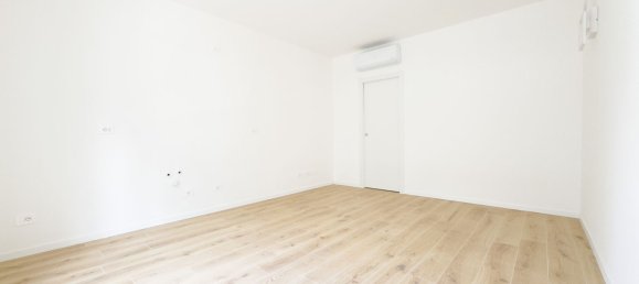 3-Zimmer Wohnung in Milan, Italy, Nr. 303748 5