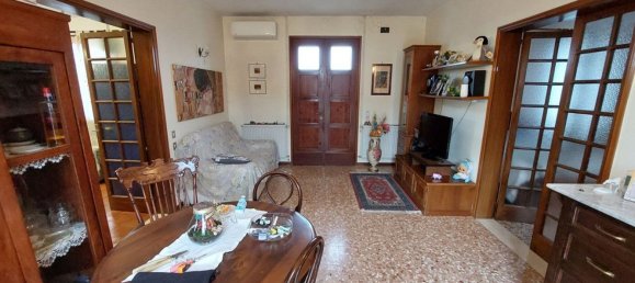 6-salle Maison à Villadose, Italy No. 140558 7