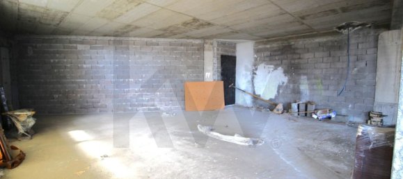Gewerbliche Immobilie in Canico, Portugal 700m², Nr. 309351 24