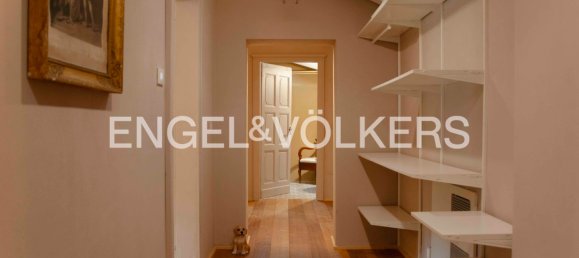 4 bedrooms House in Cherasco, Italy No. 64983 4