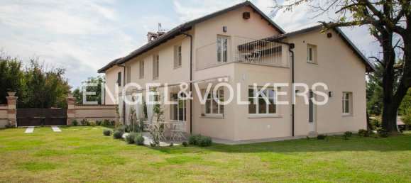 4 bedrooms House in Cherasco, Italy No. 64983 21