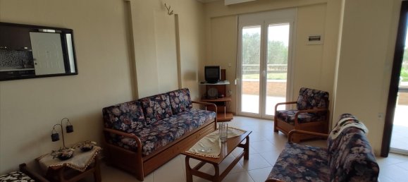 360m² Commercial property in Polygyros, Greece No. 4132 13