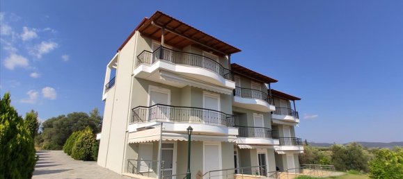 360m² Commercial property in Polygyros, Greece No. 4132 4