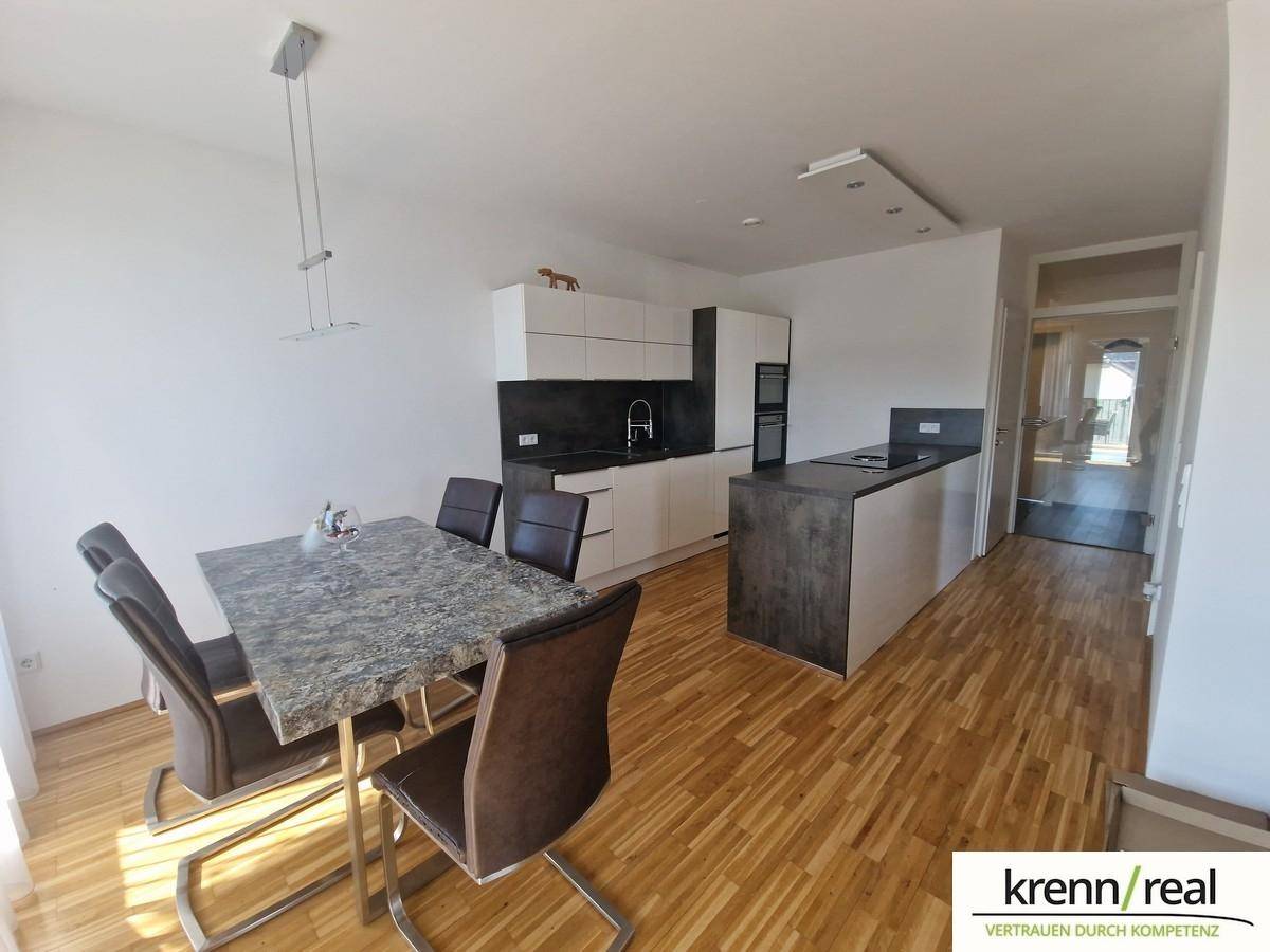 Квартира с 3 комнатами в Вайскирхен ан дер Траун, Австрия № 168757