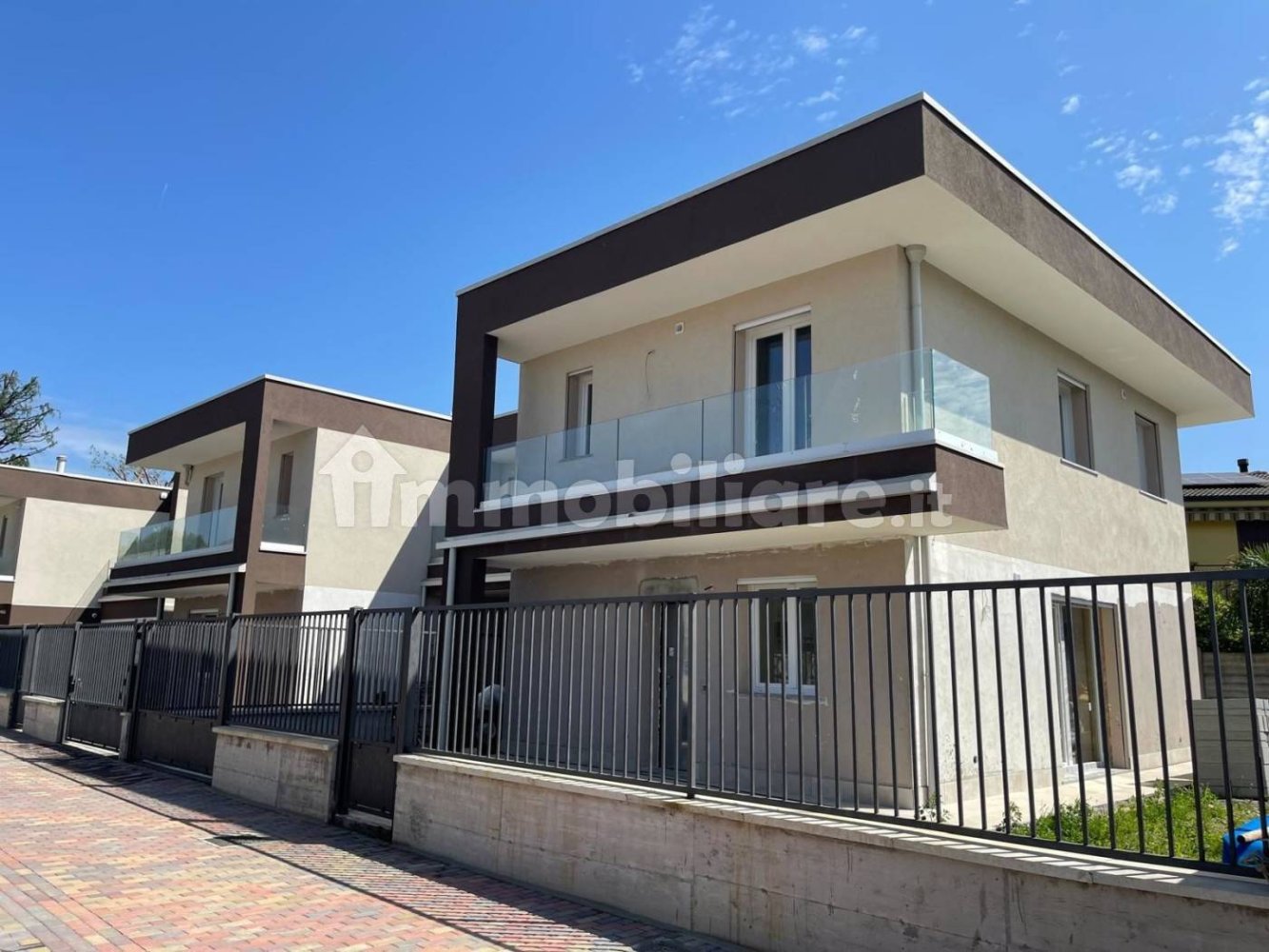 3 Schlafzimmer Villa in Gorla Minore, Italy, Nr. 116610