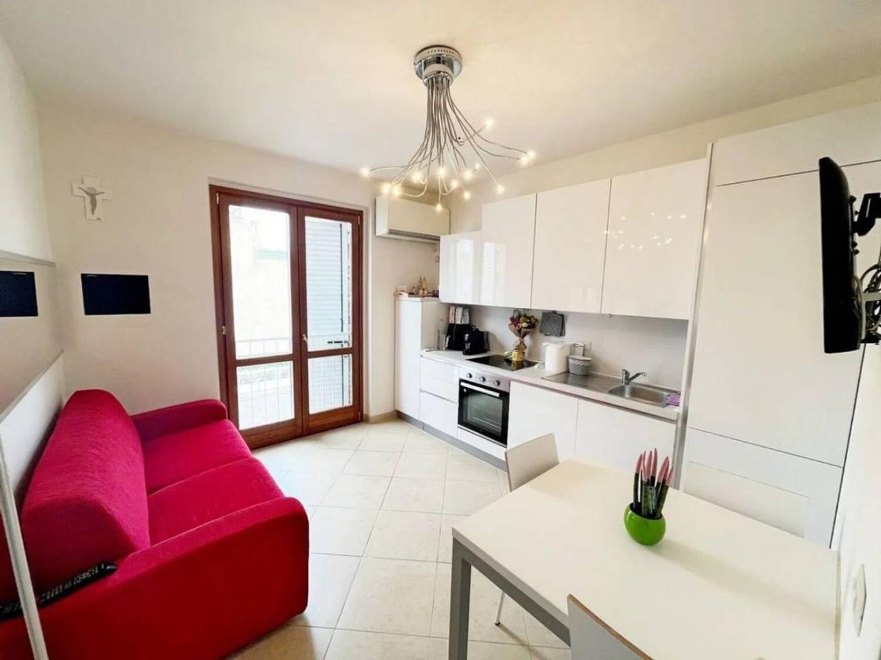 2 rooms Apartment in Porto San Giorgio, Italy No. 42054