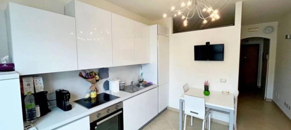 2 rooms Apartment in Porto San Giorgio, Italy No. 42054 3