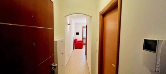 2 rooms Apartment in Porto San Giorgio, Italy No. 42054 7