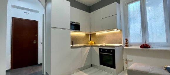 2 bedrooms Apartment in Varese, Italy No. 315047 2